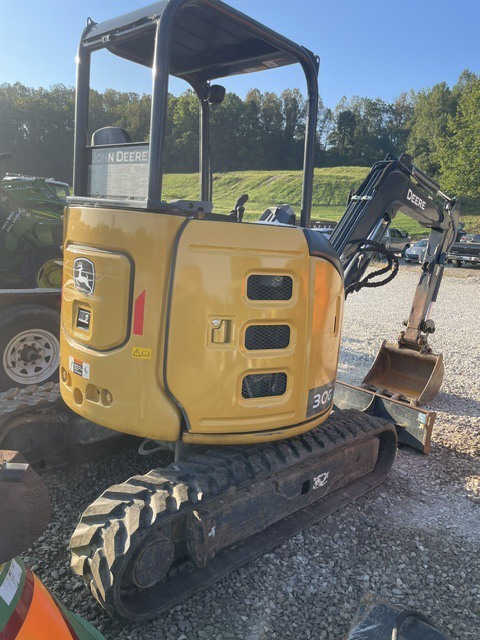 2021 Deere 30G Mini Excavator