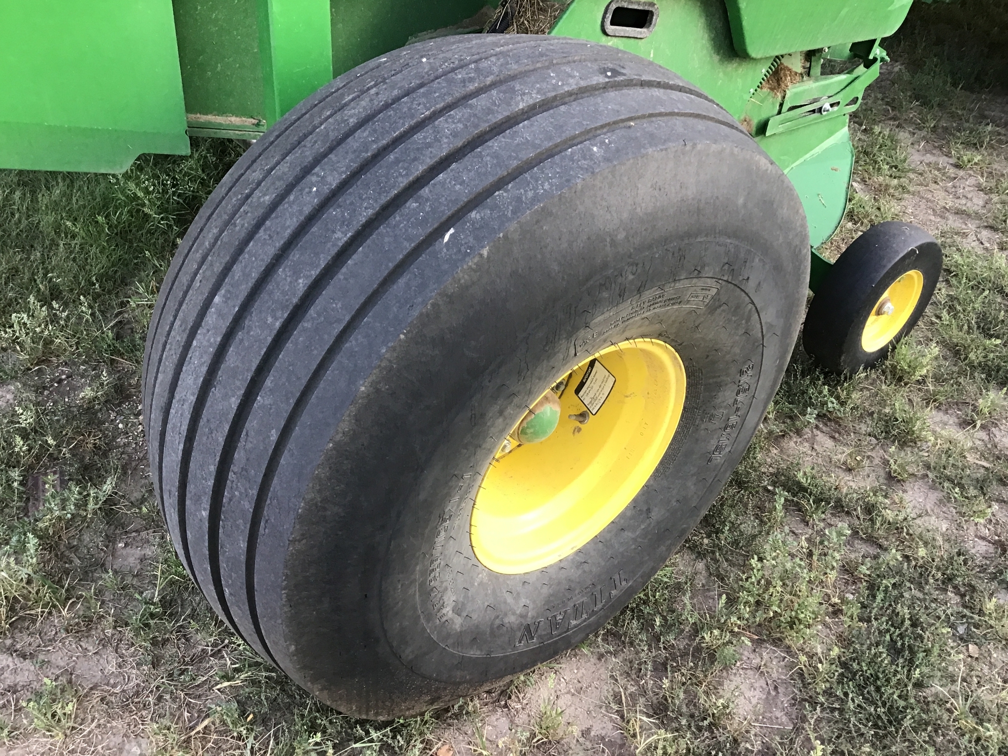 2021 John Deere 560R Round Baler