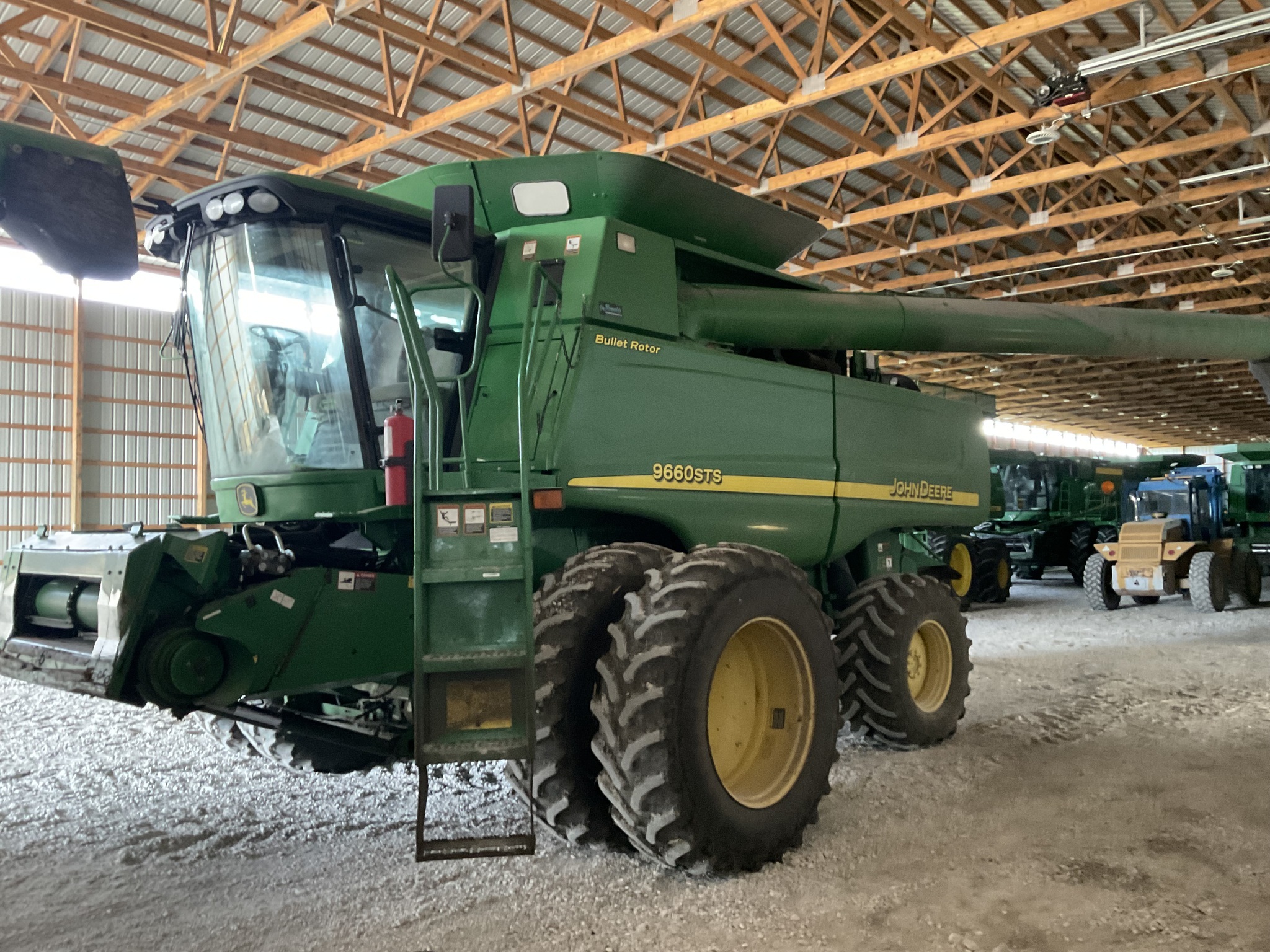 2006 John Deere 9660 STS Combine