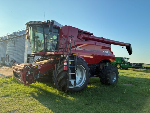 2021 Case IH 8250 Combine