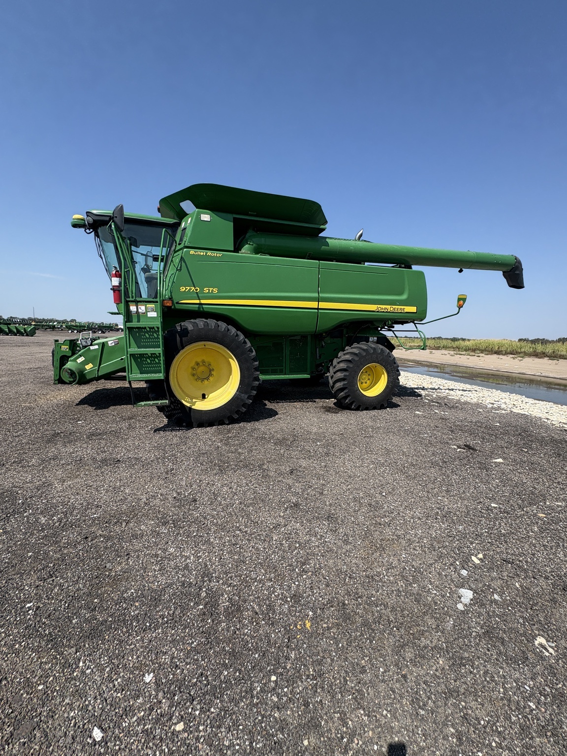 2009 John Deere 9770 STS Combine