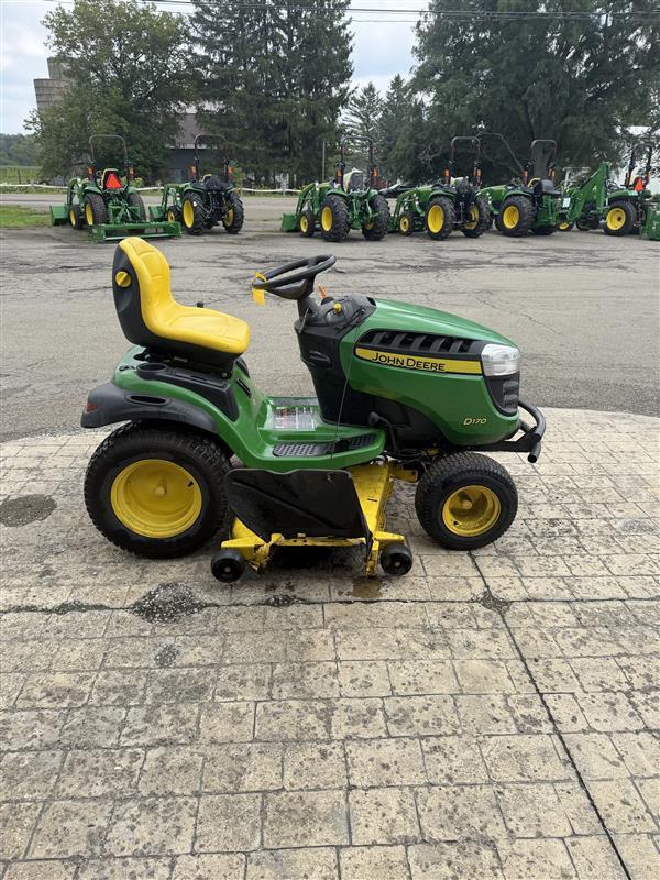 2017 John Deere S170 Lawn Mower