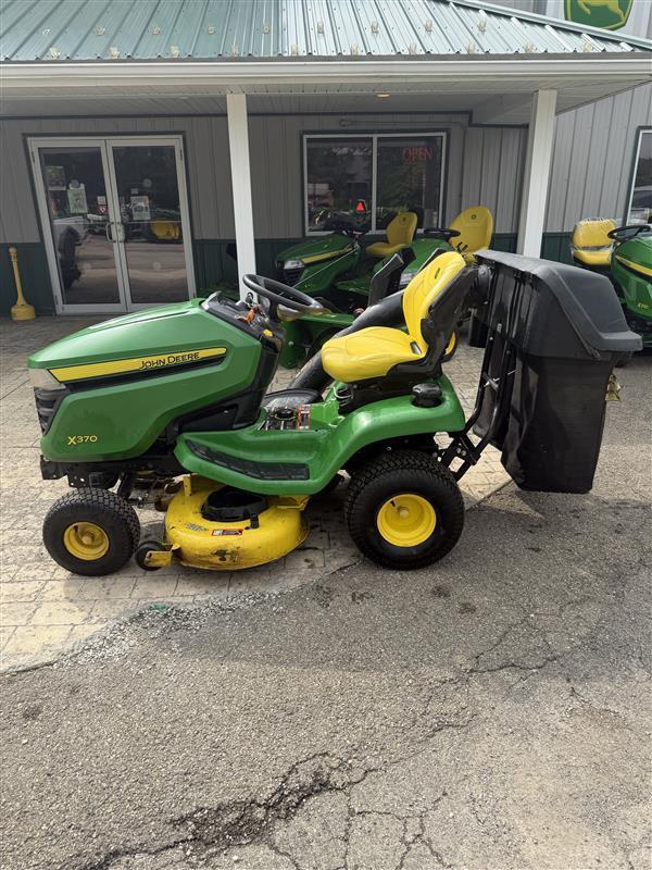 2020 John Deere X370 Lawn Mower