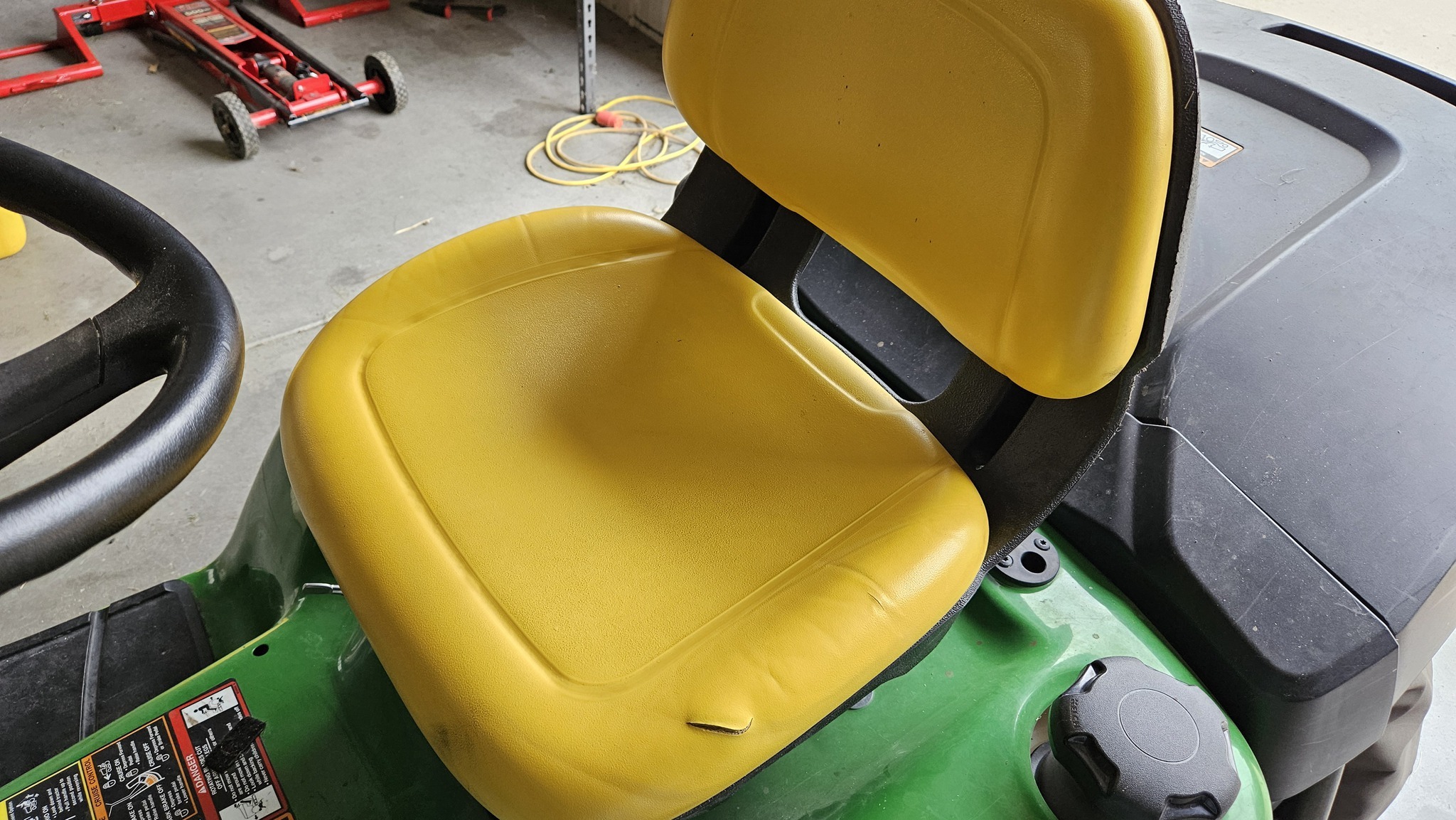 2015 John Deere X300R Lawn Mower