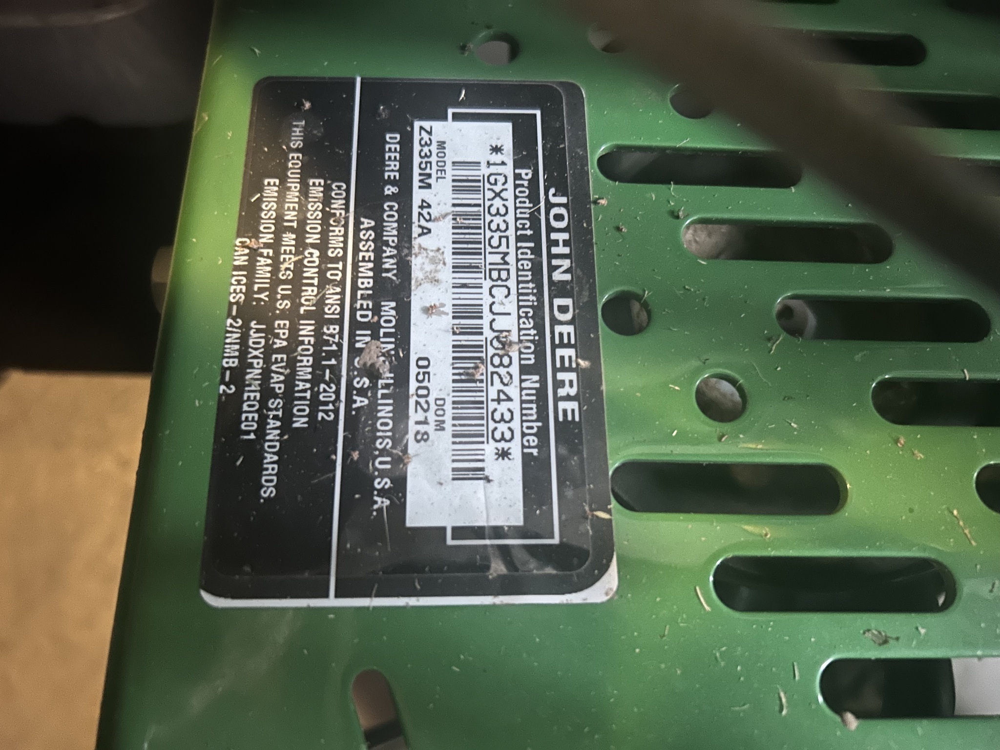 2018 John Deere Z335M Lawn Mower
