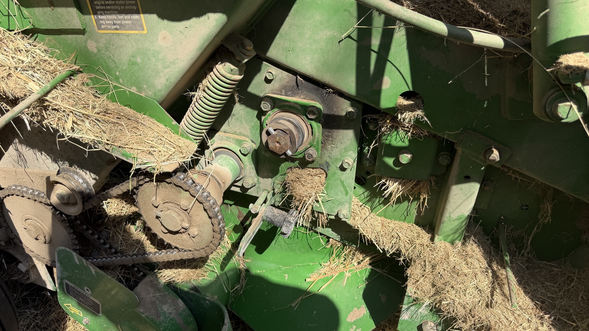 1999 John Deere 566 Round Baler