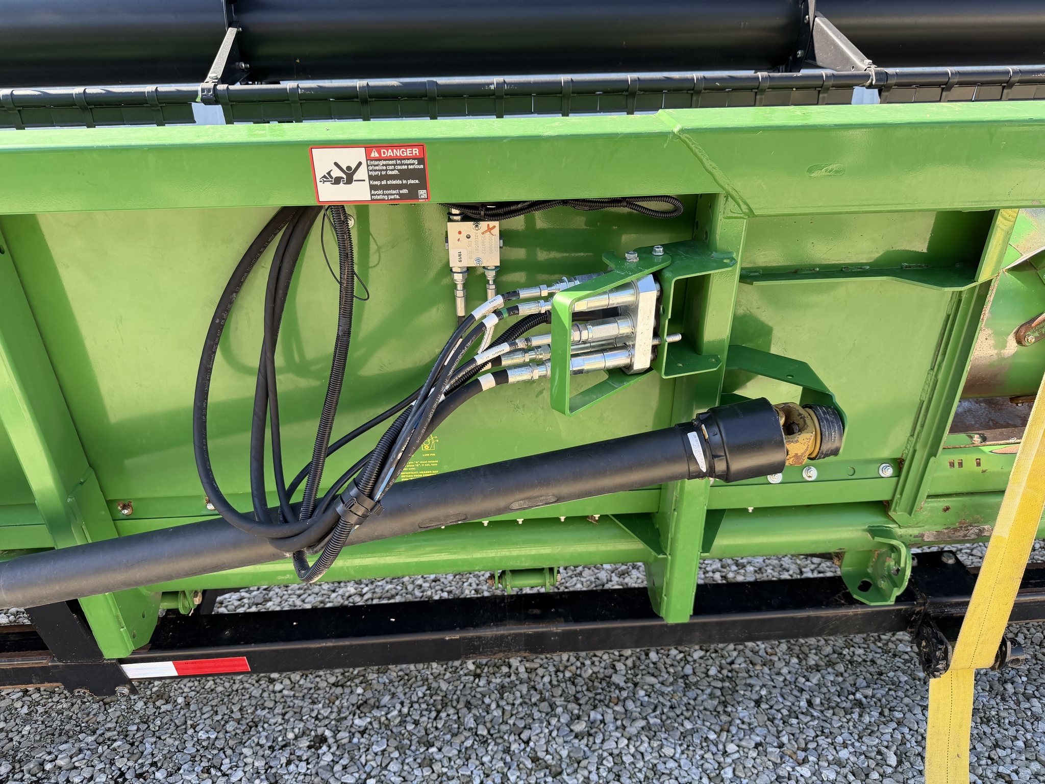 2019 John Deere 635F Platform