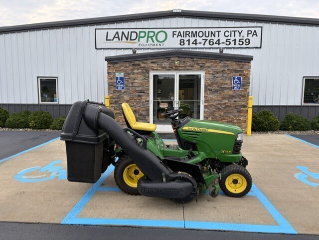 2010 John Deere X748 Lawn Mower