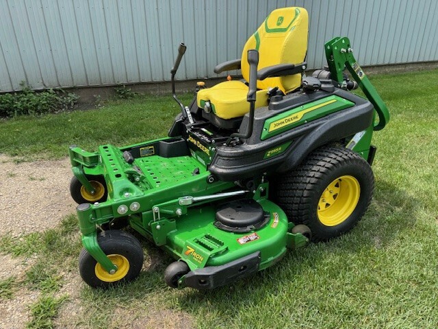 2025 John Deere Z955R EFI Lawn Mower