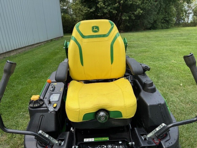 2025 John Deere Z955R EFI Lawn Mower
