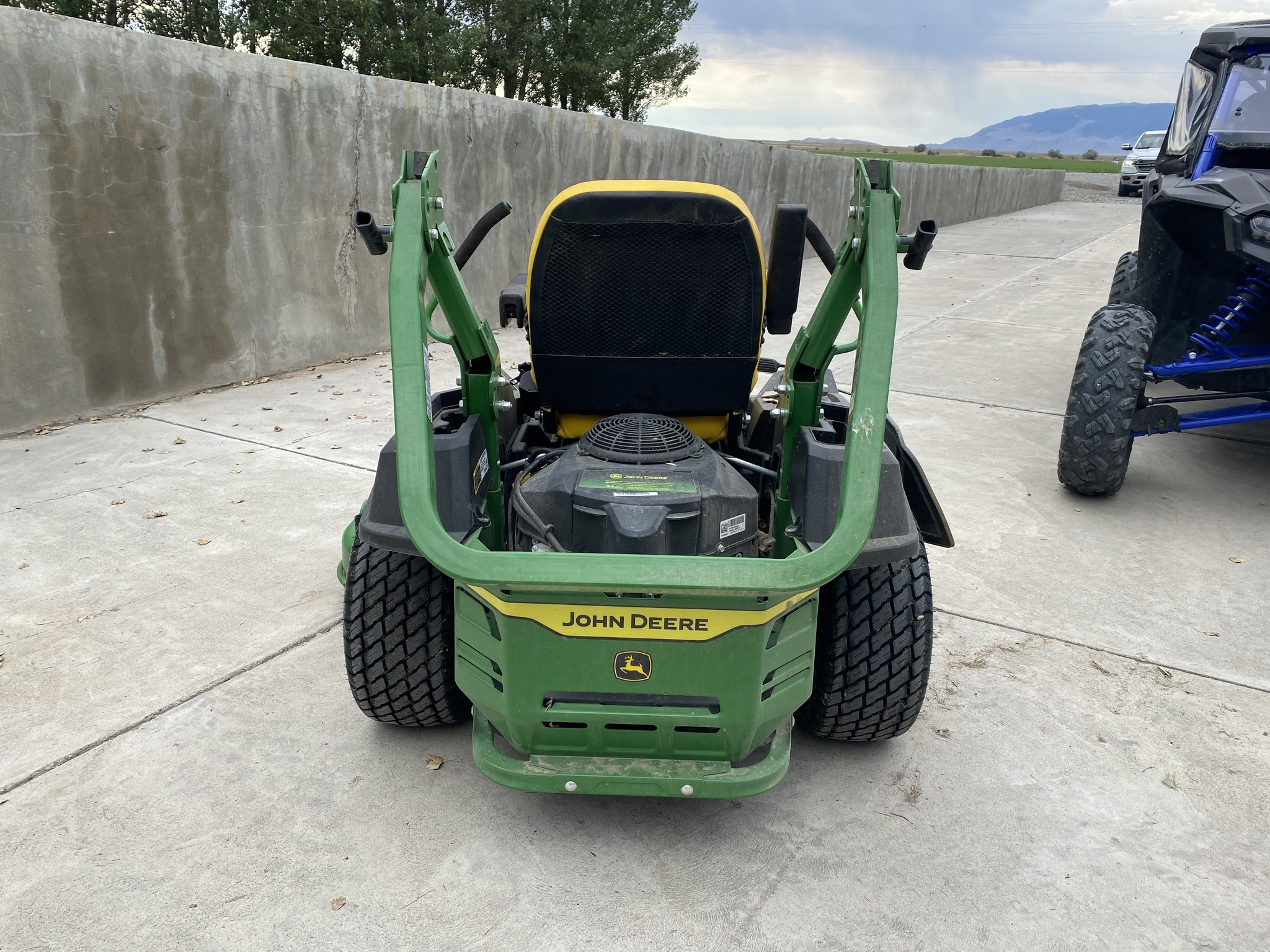 2023 John Deere Z530M Lawn Mower