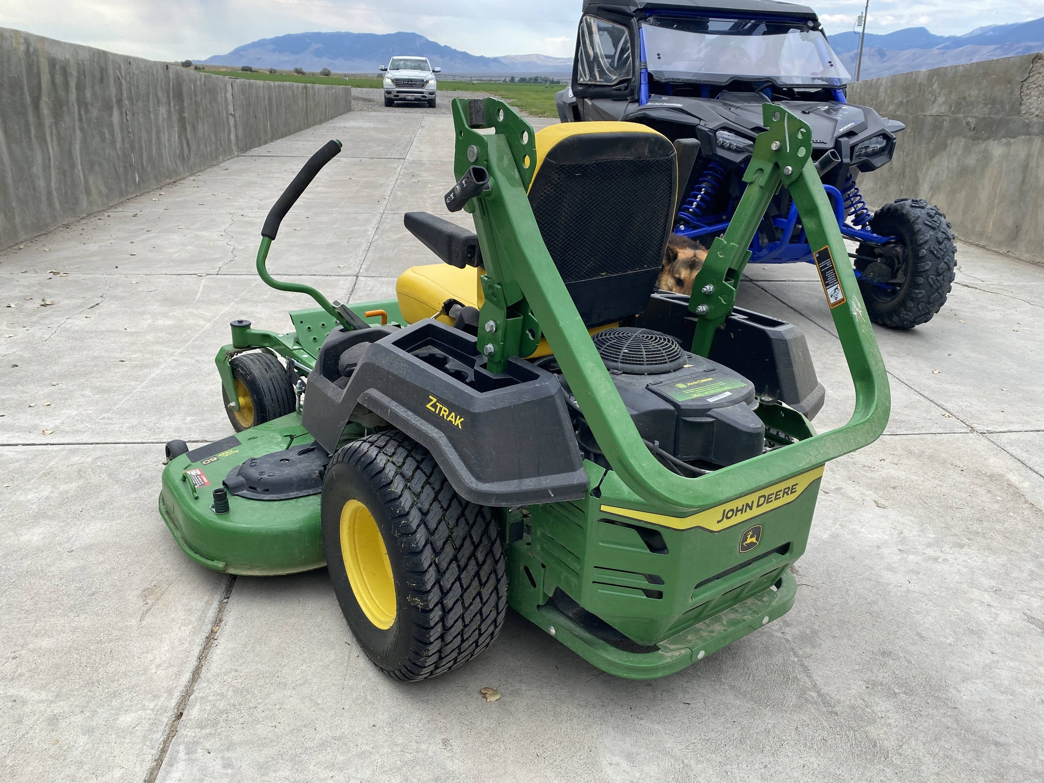 2023 John Deere Z530M Lawn Mower