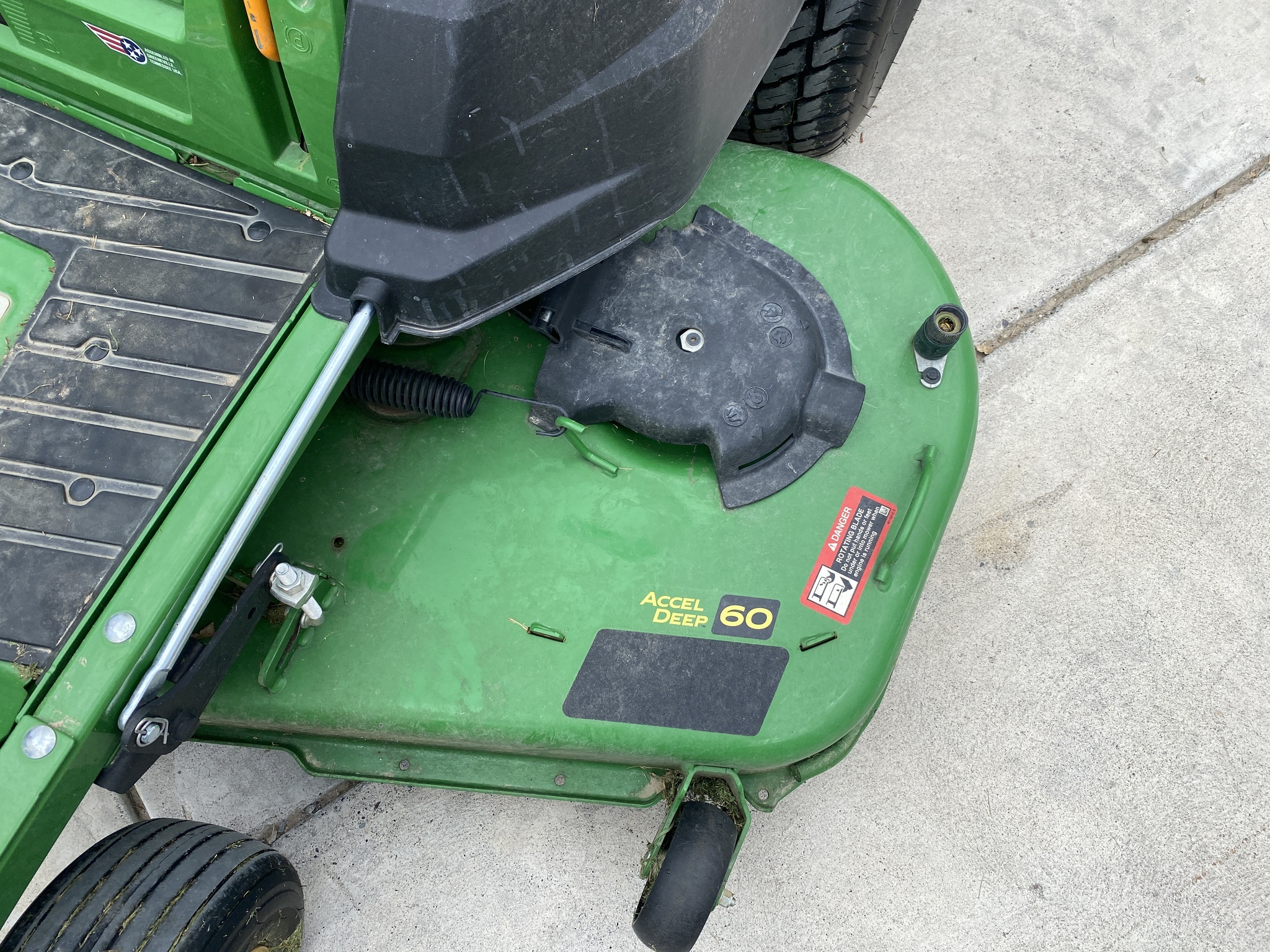 2023 John Deere Z530M Lawn Mower