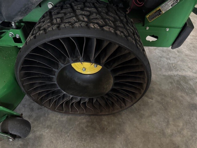 2021 John Deere Z970R Lawn Mower