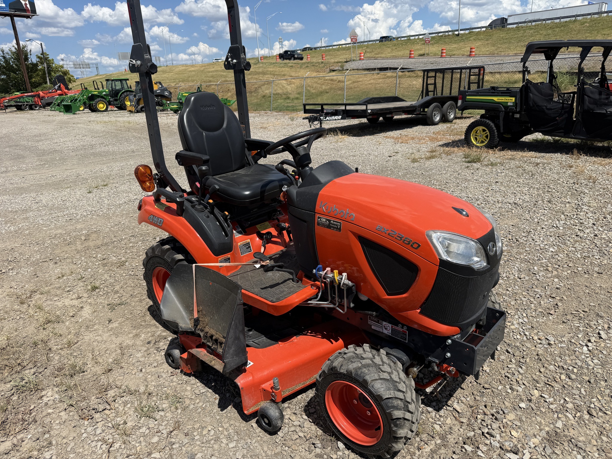 2022 Kubota BX2380 Tractor