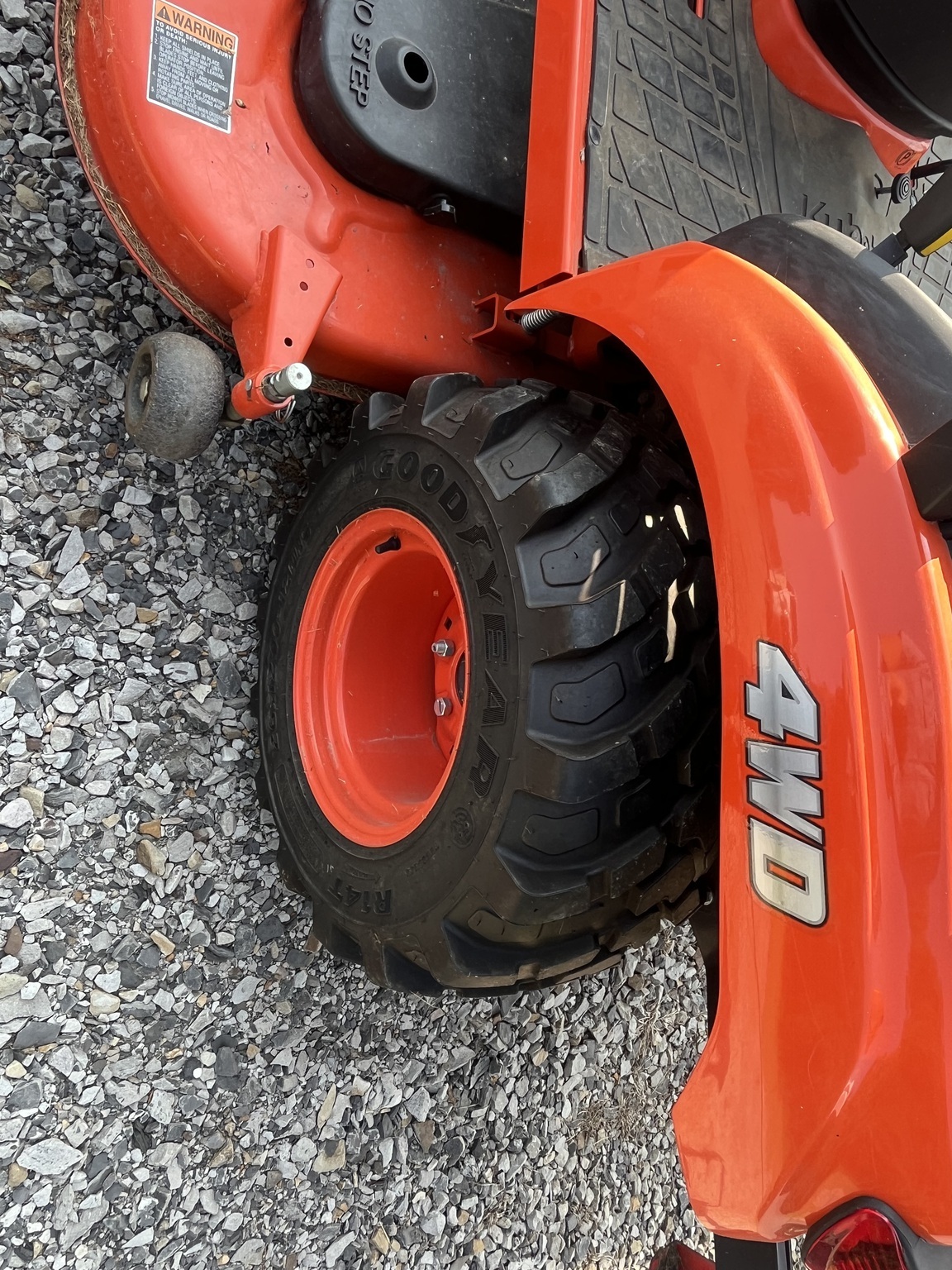 2022 Kubota BX2380 Tractor