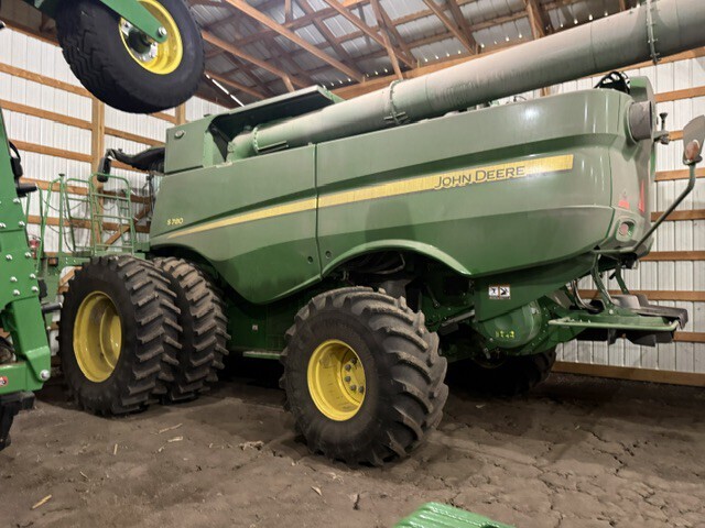 2023 John Deere S780 Combine