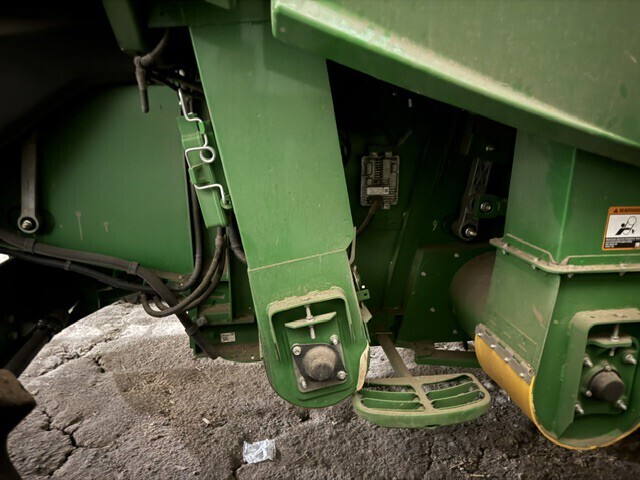 2023 John Deere S780 Combine