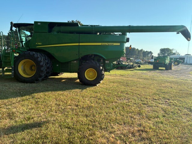 2021 John Deere S780 Combine