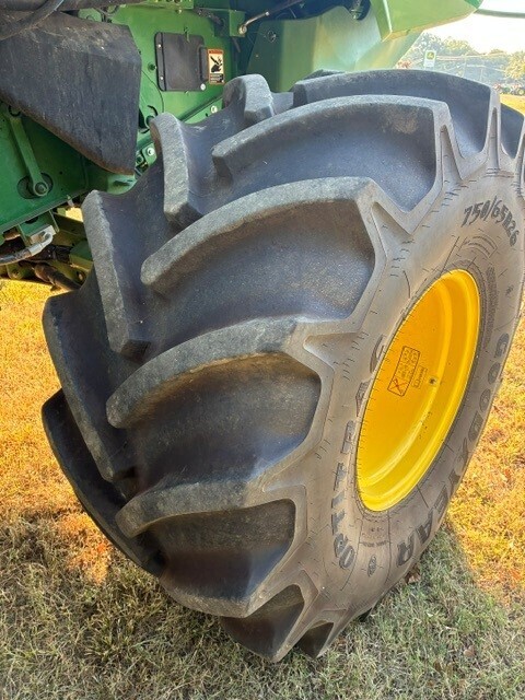 2021 John Deere S780 Combine