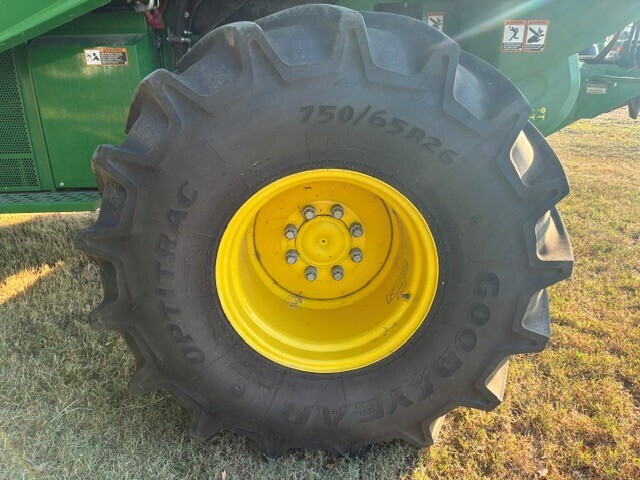 2021 John Deere S780 Combine
