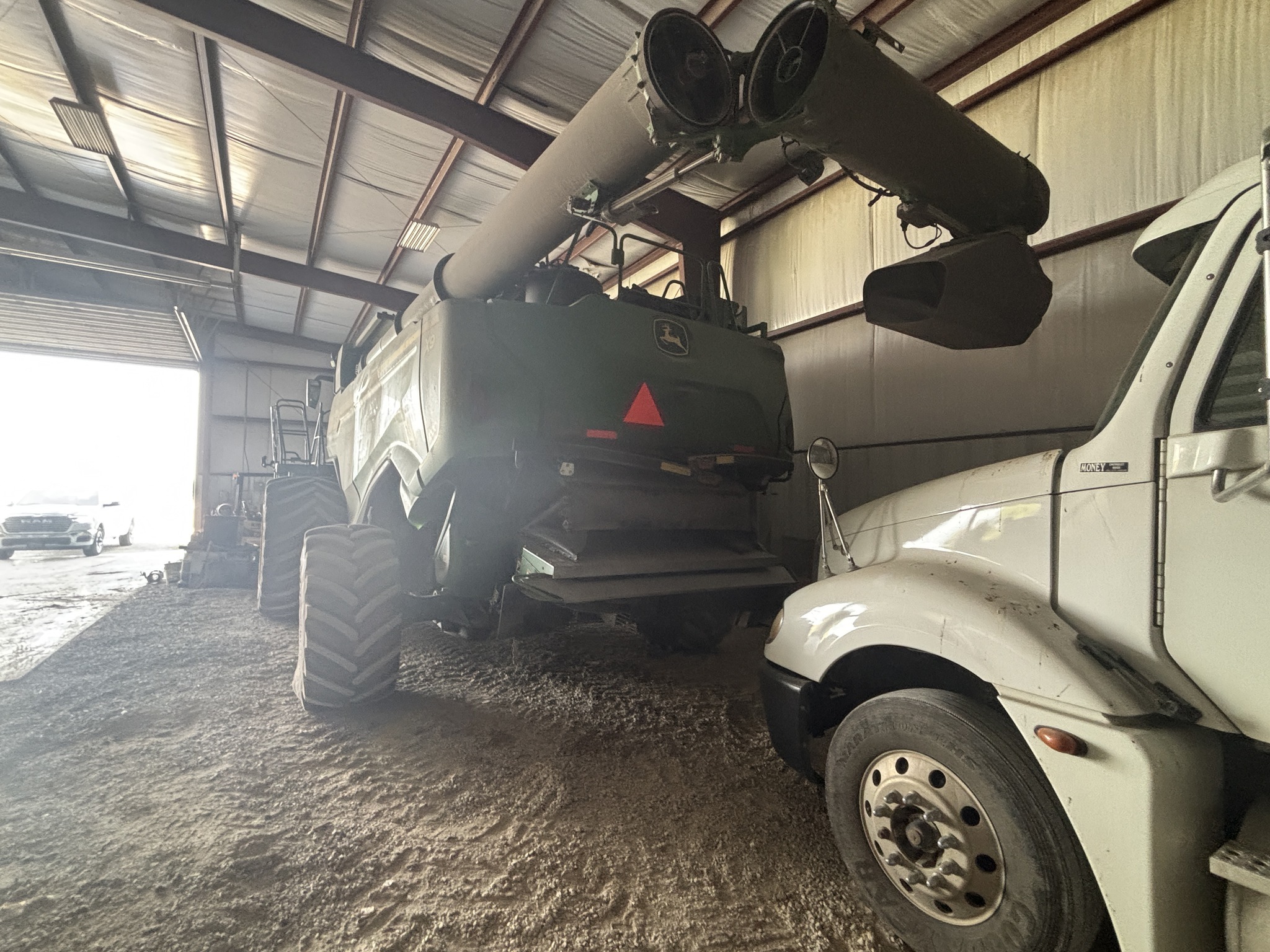 2022 John Deere X9 1000 Combine