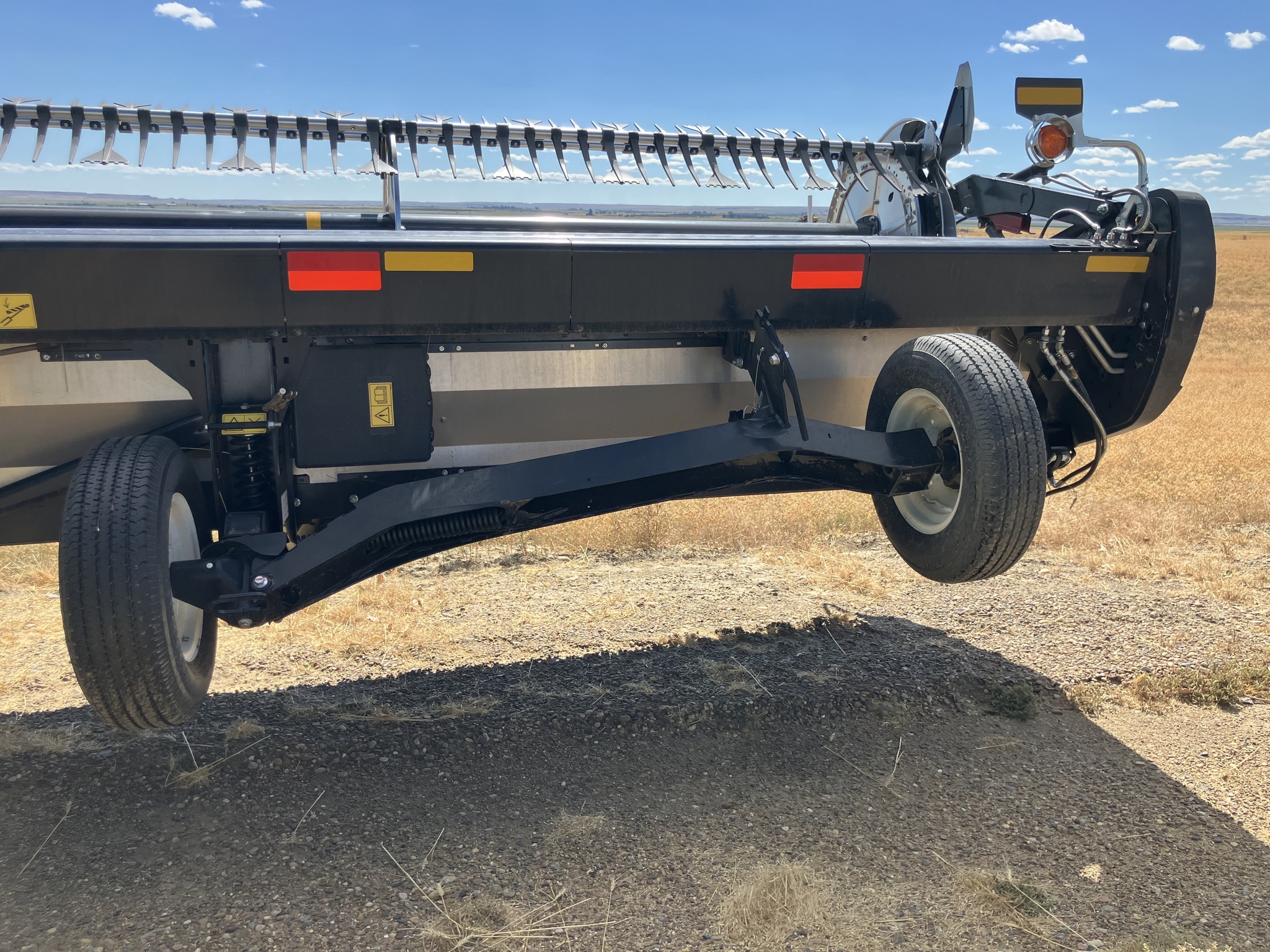 2024 MacDon FD245 Platform