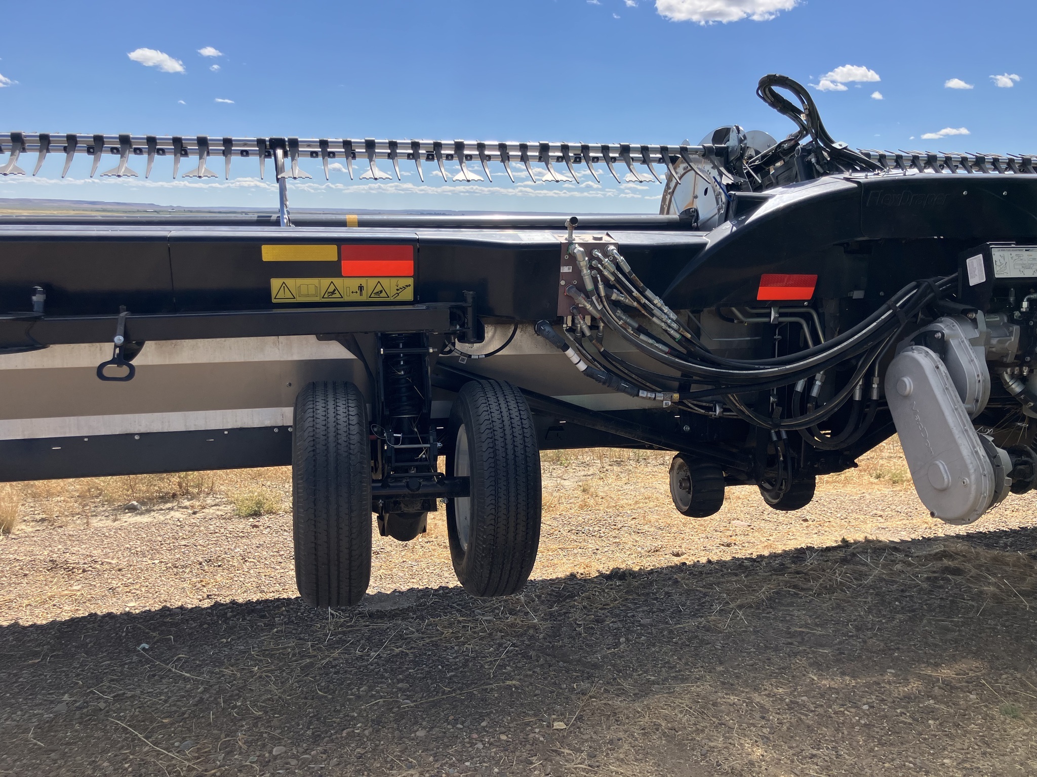 2024 MacDon FD245 Platform