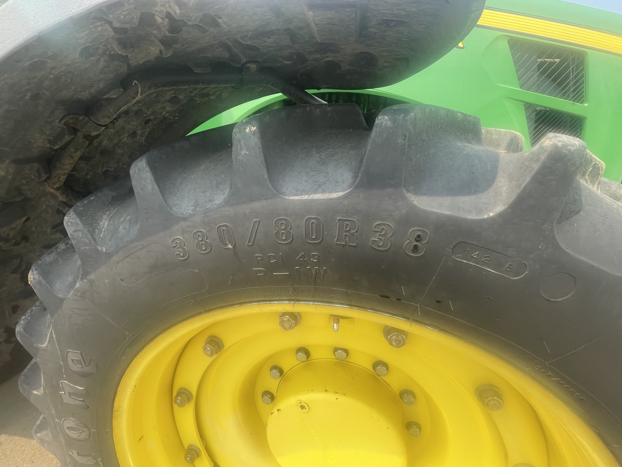 2010 John Deere 8270R Tractor