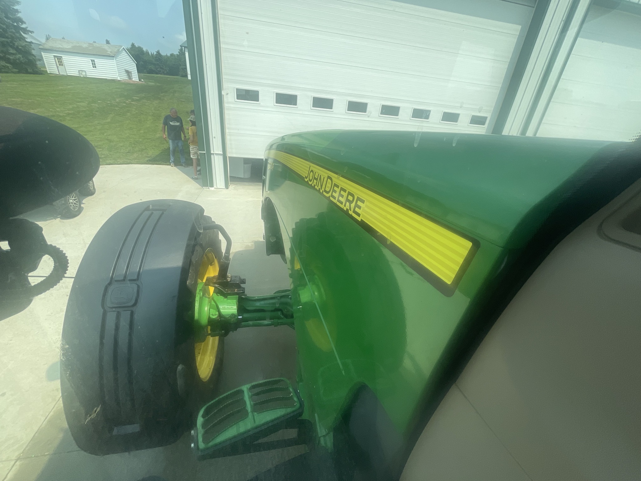 2010 John Deere 8270R Tractor