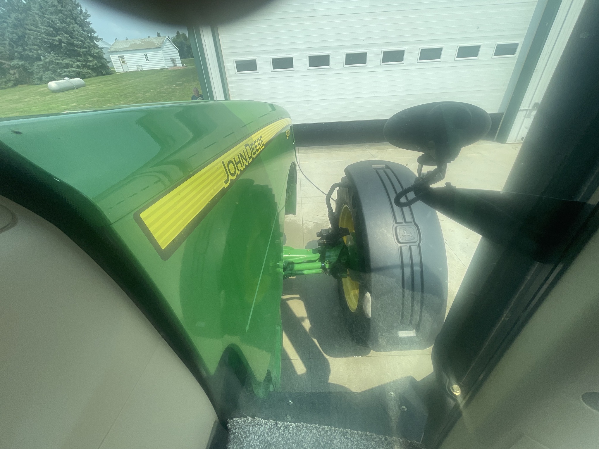 2010 John Deere 8270R Tractor