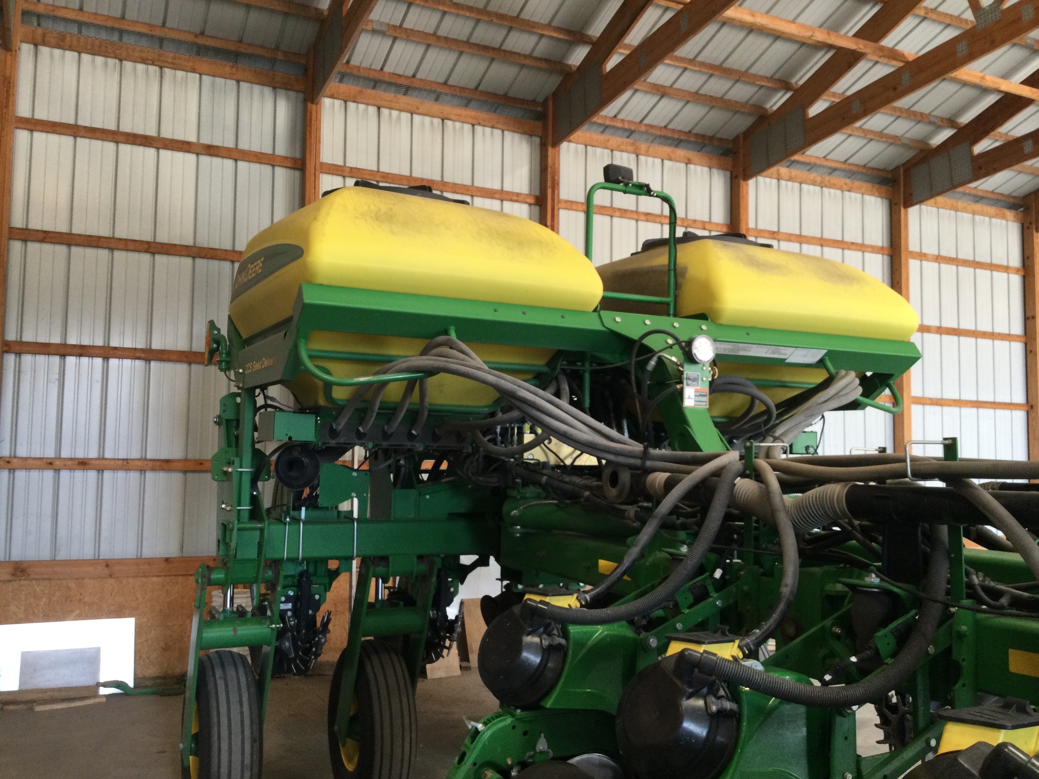 2012 John Deere 1770NT CCS Planter
