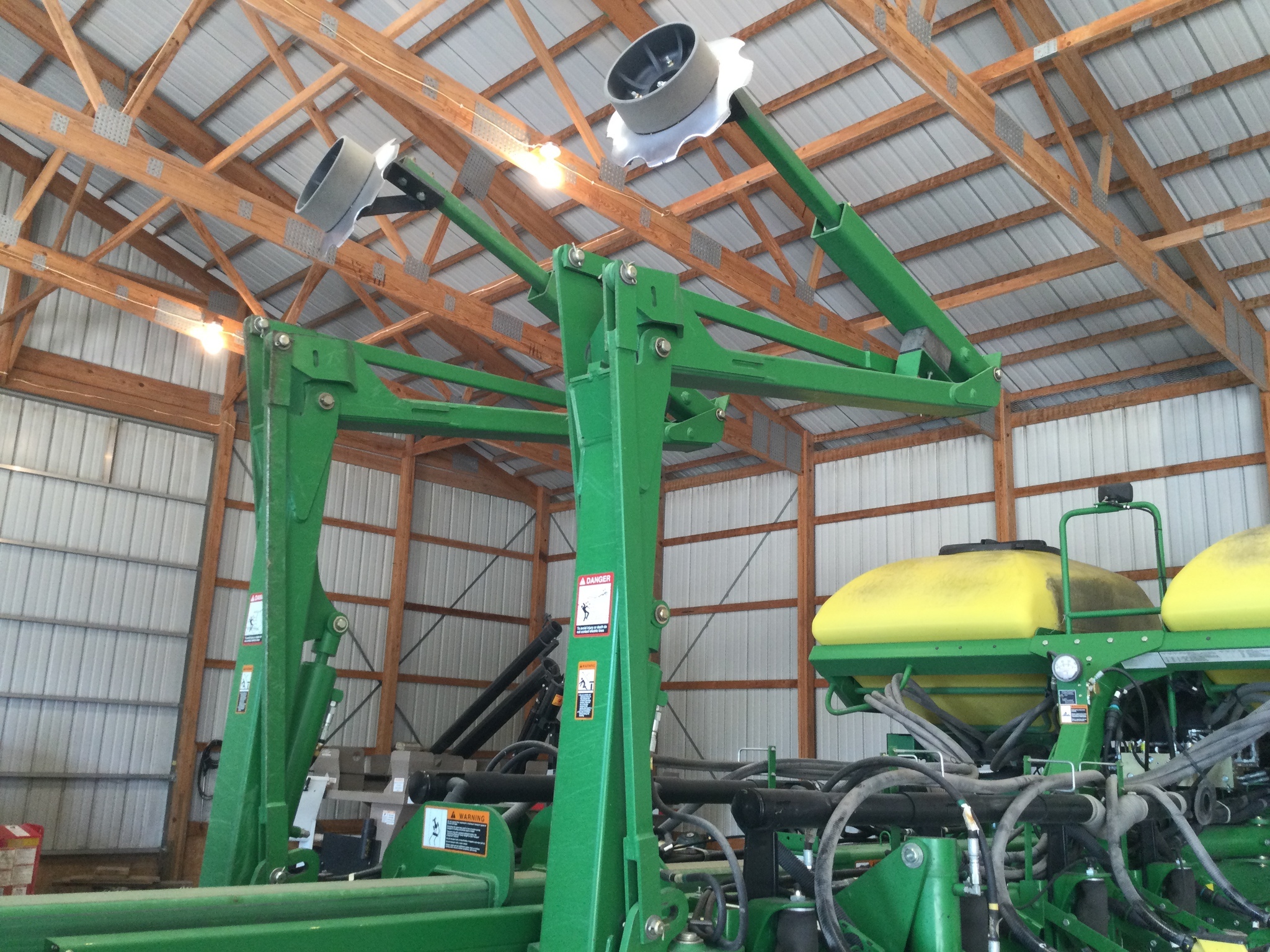 2012 John Deere 1770NT CCS Planter