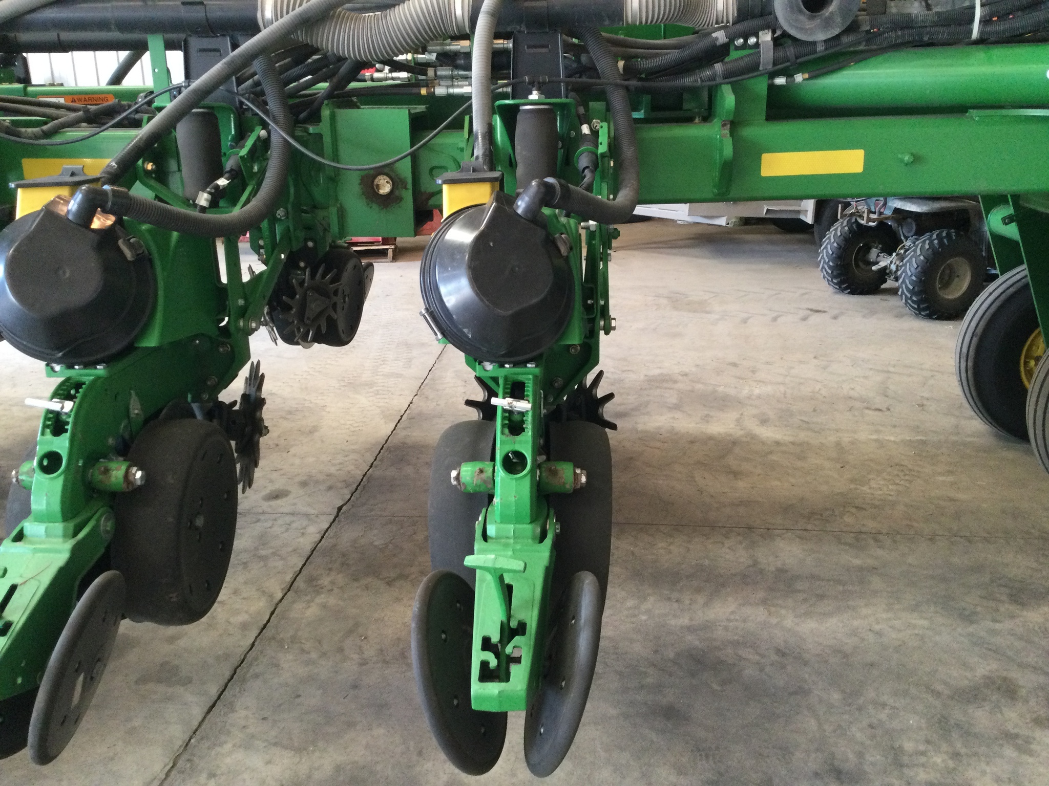 2012 John Deere 1770NT CCS Planter