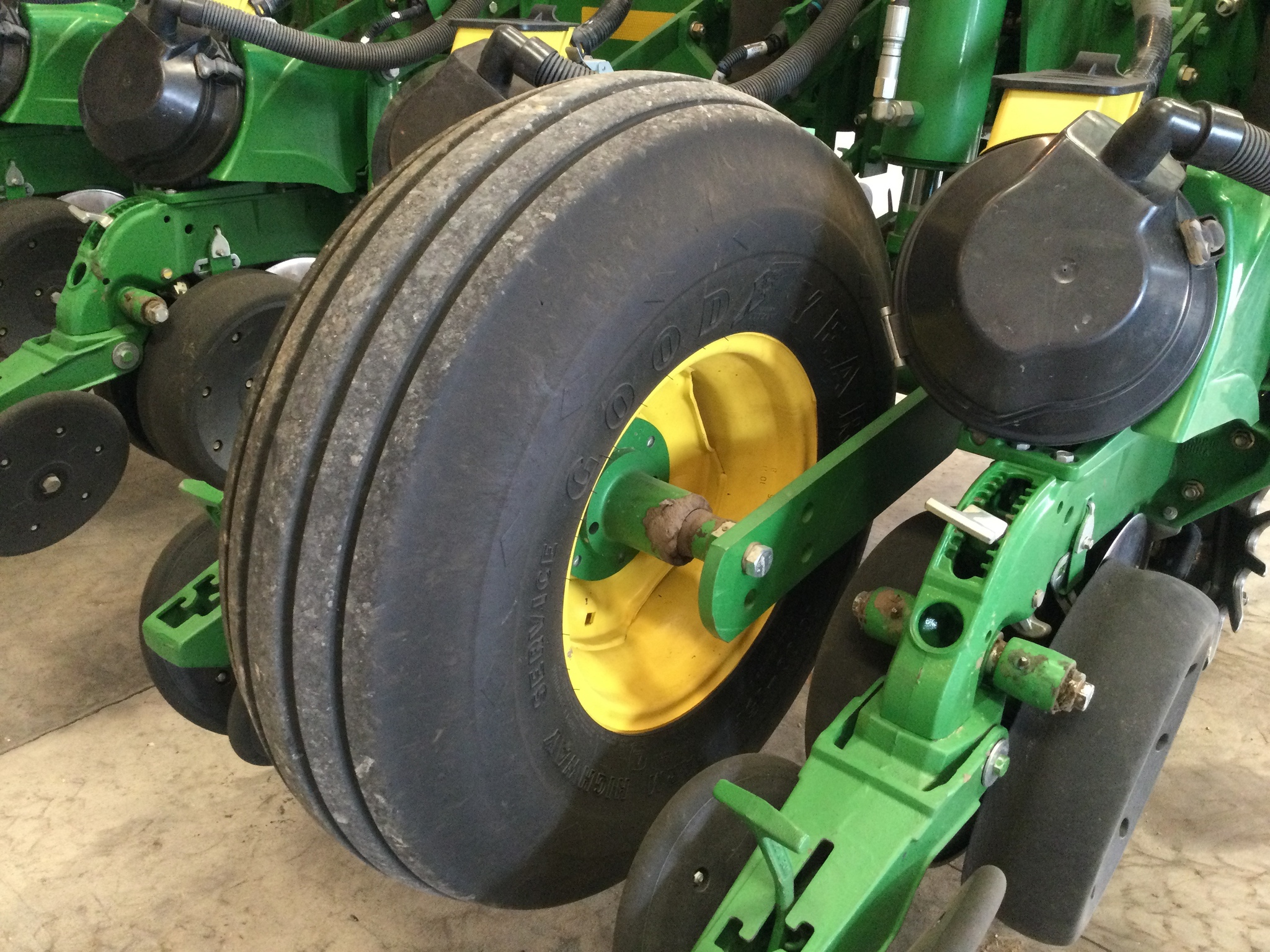 2012 John Deere 1770NT CCS Planter
