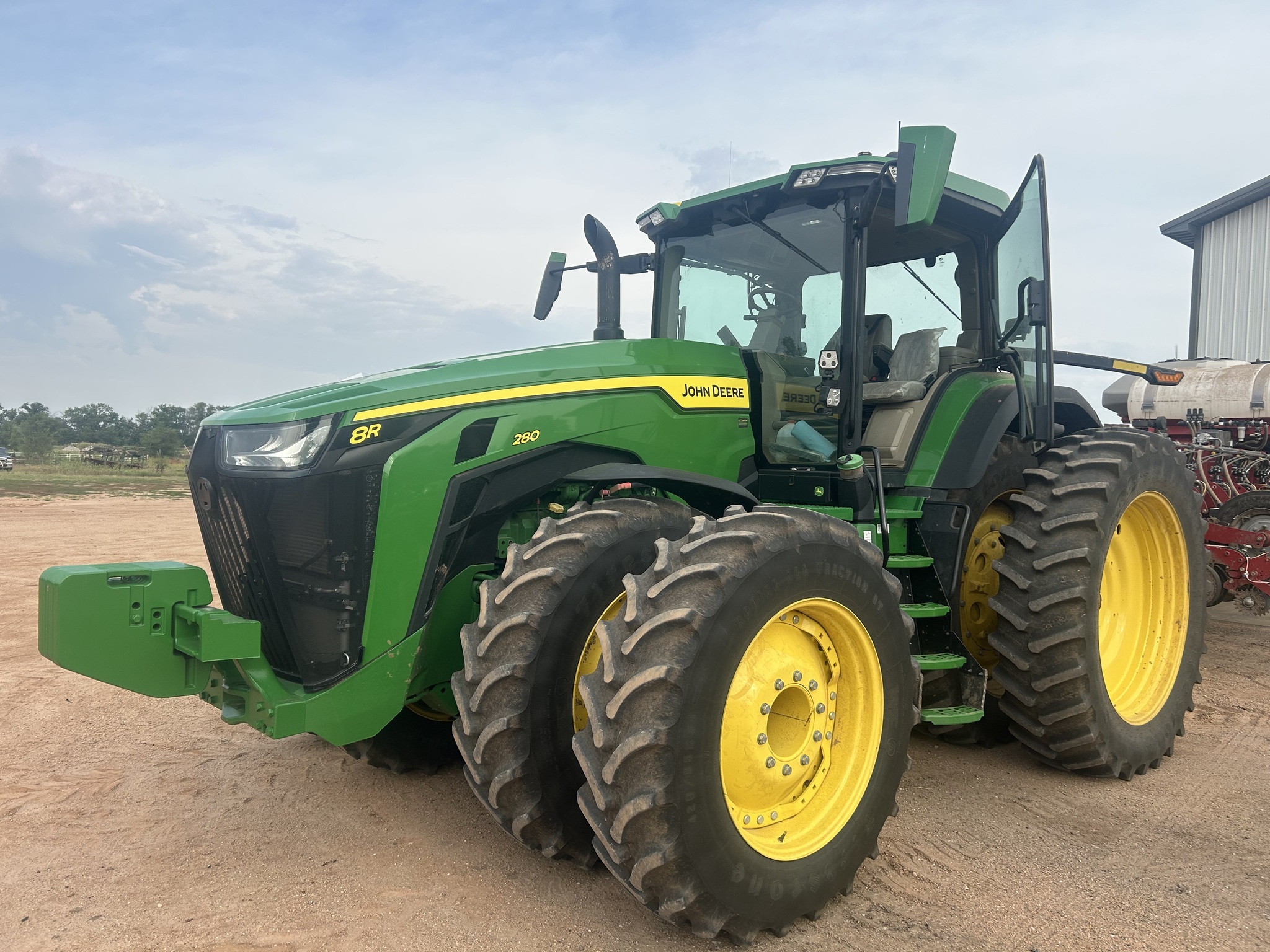 2021 John Deere 8R 280 Tractor