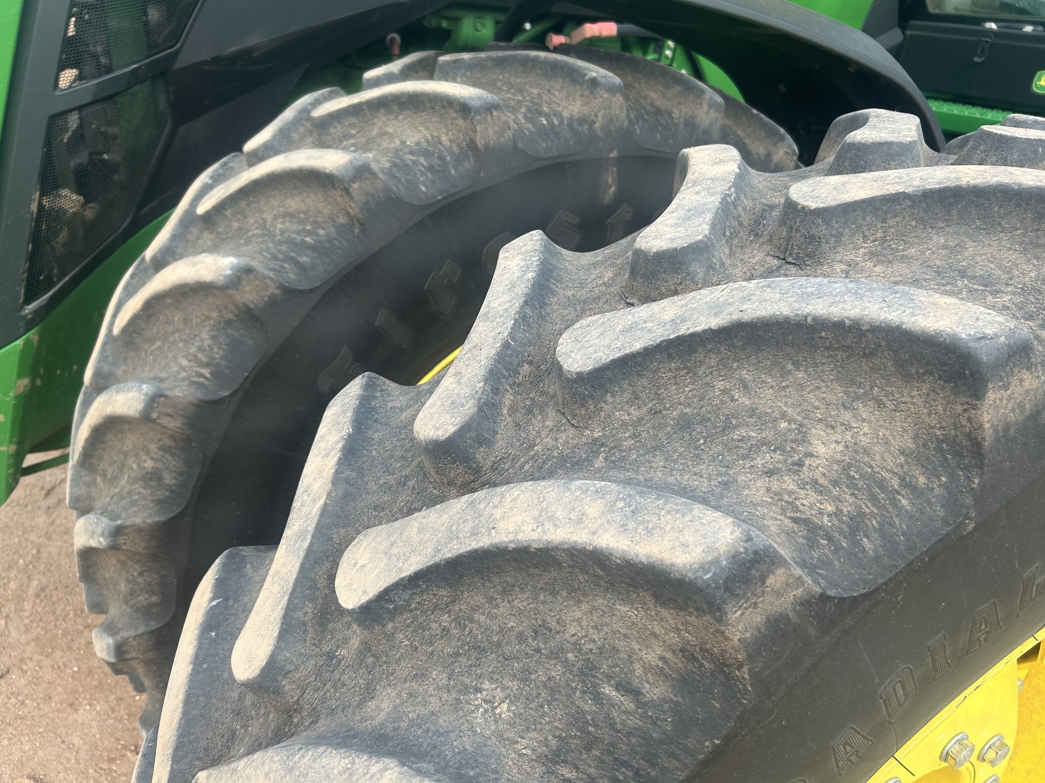 2021 John Deere 8R 280 Tractor