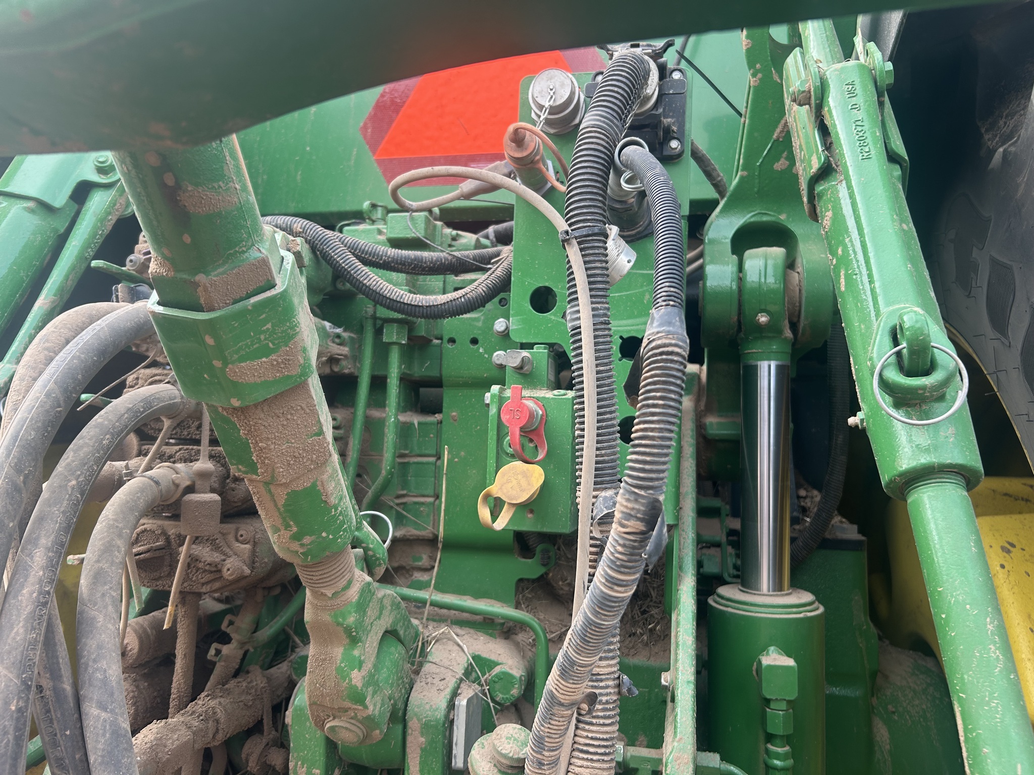 2021 John Deere 8R 280 Tractor