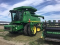 2005 John Deere 9660 STS Combine