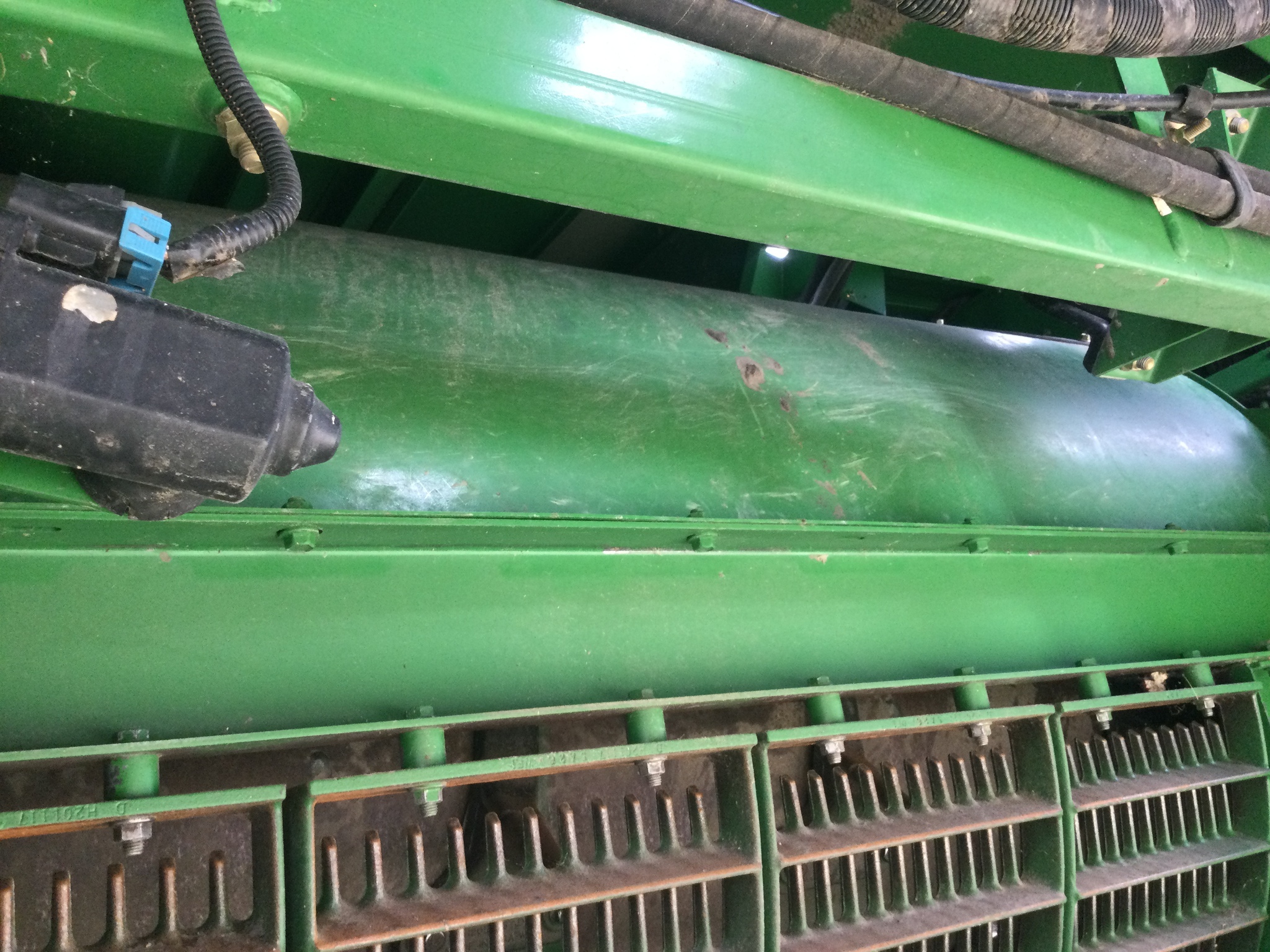 2005 John Deere 9660 STS Combine