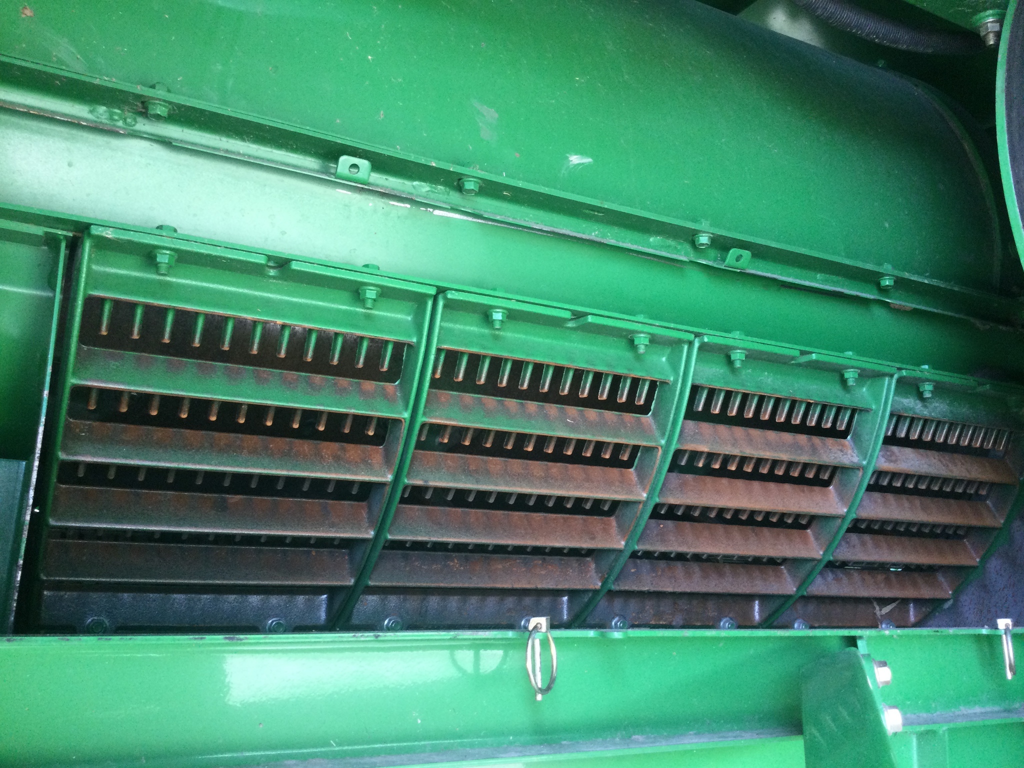 2005 John Deere 9660 STS Combine
