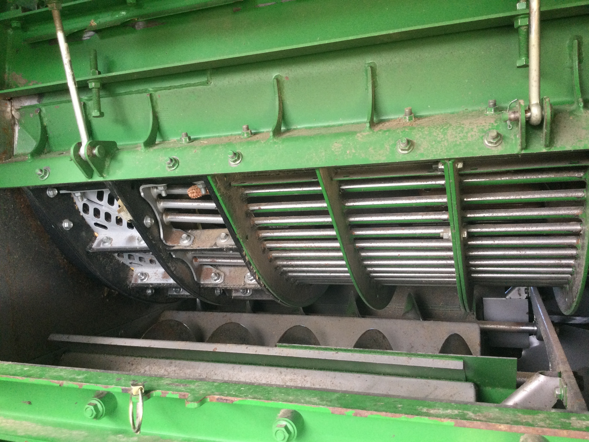 2005 John Deere 9660 STS Combine