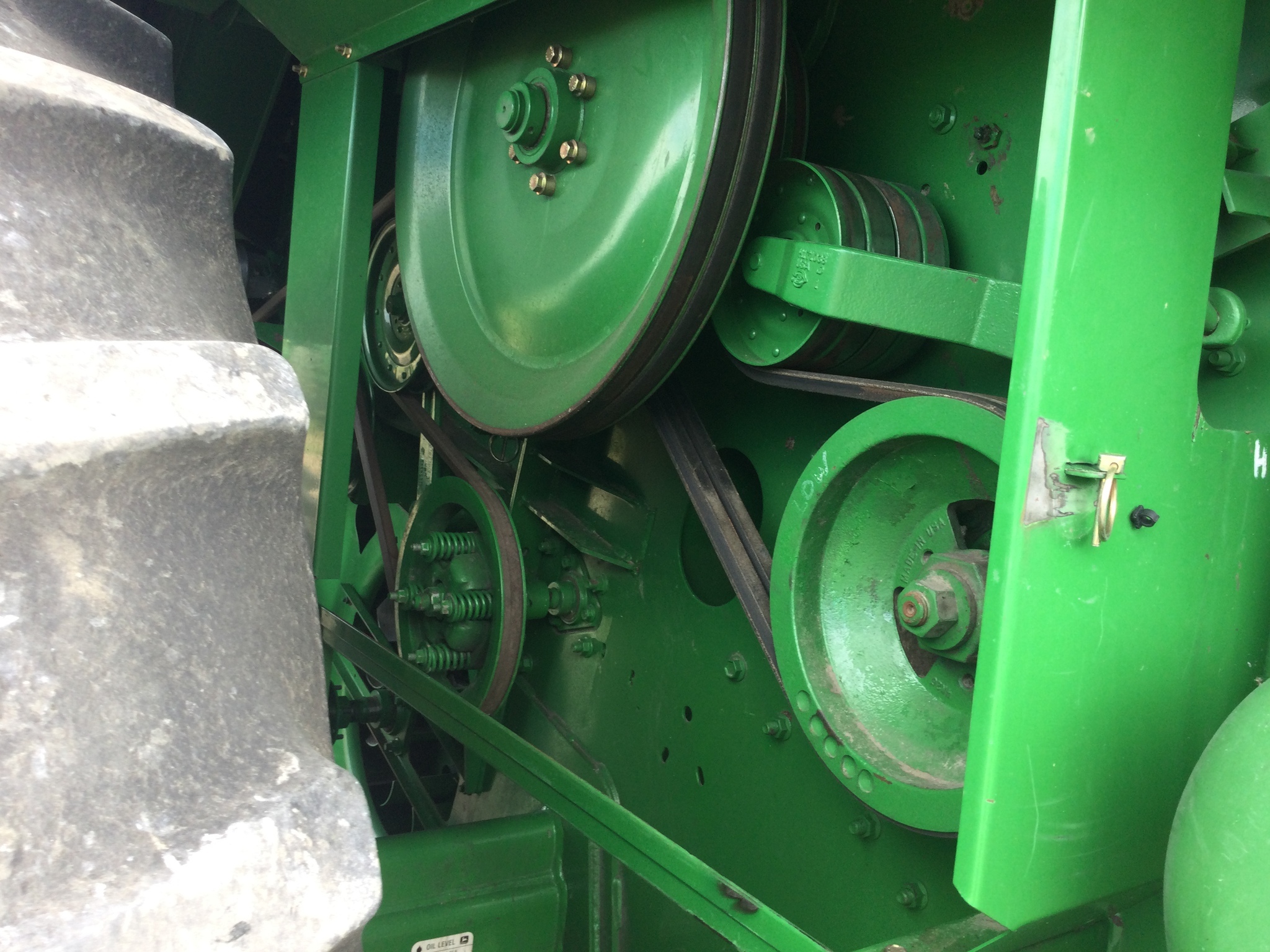 2005 John Deere 9660 STS Combine