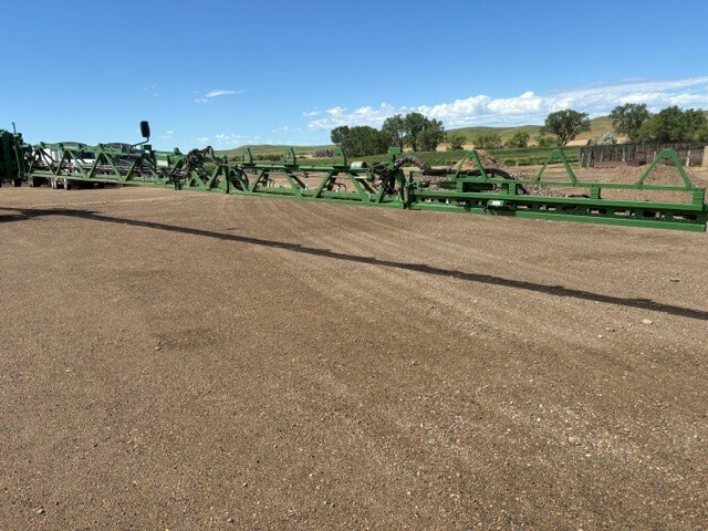 2025 John Deere 412R Self-Propelled Sprayer