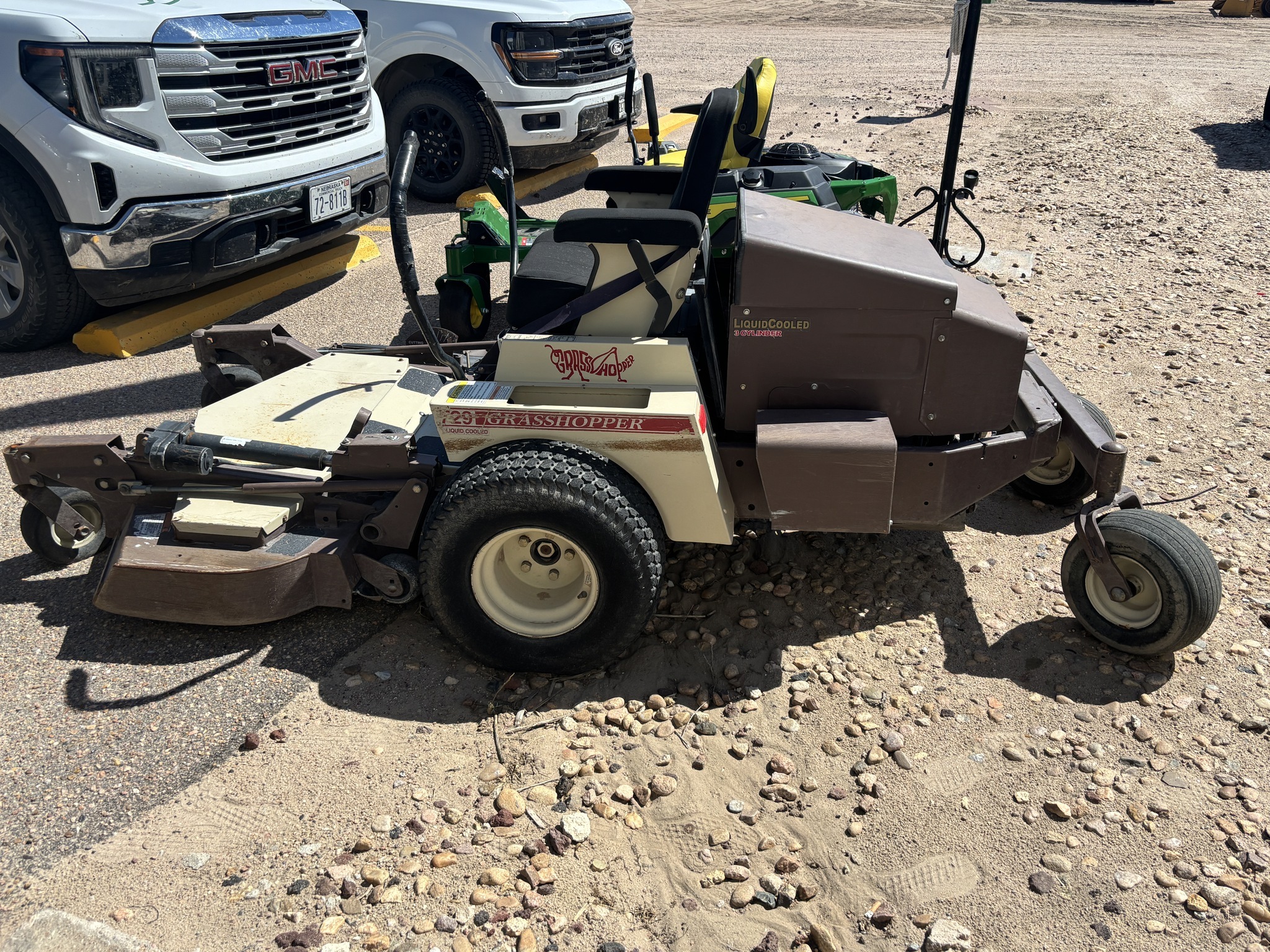 2009 Grasshopper 729T6 Lawn Mower