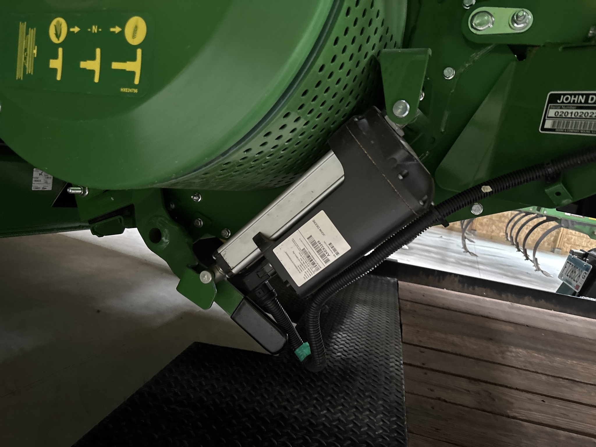 2025 John Deere S7 700 Combine