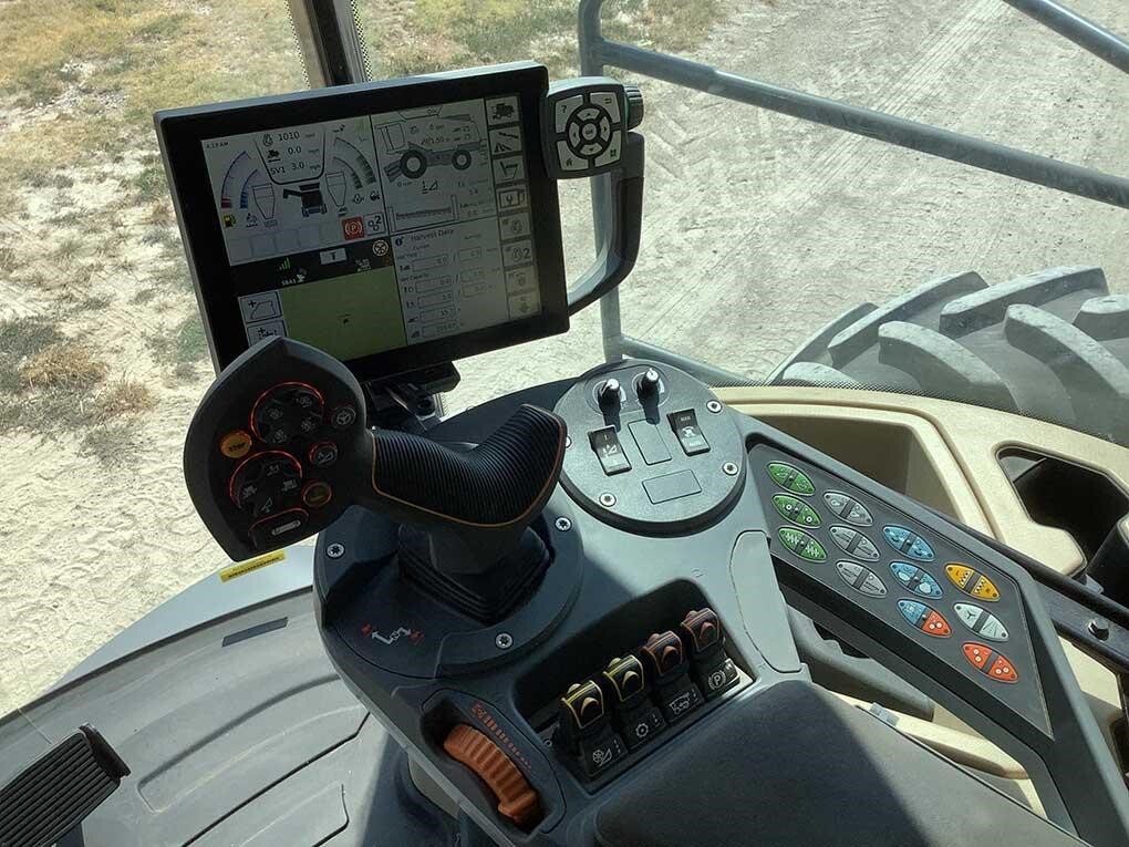 2019 Gleaner S97 Combine