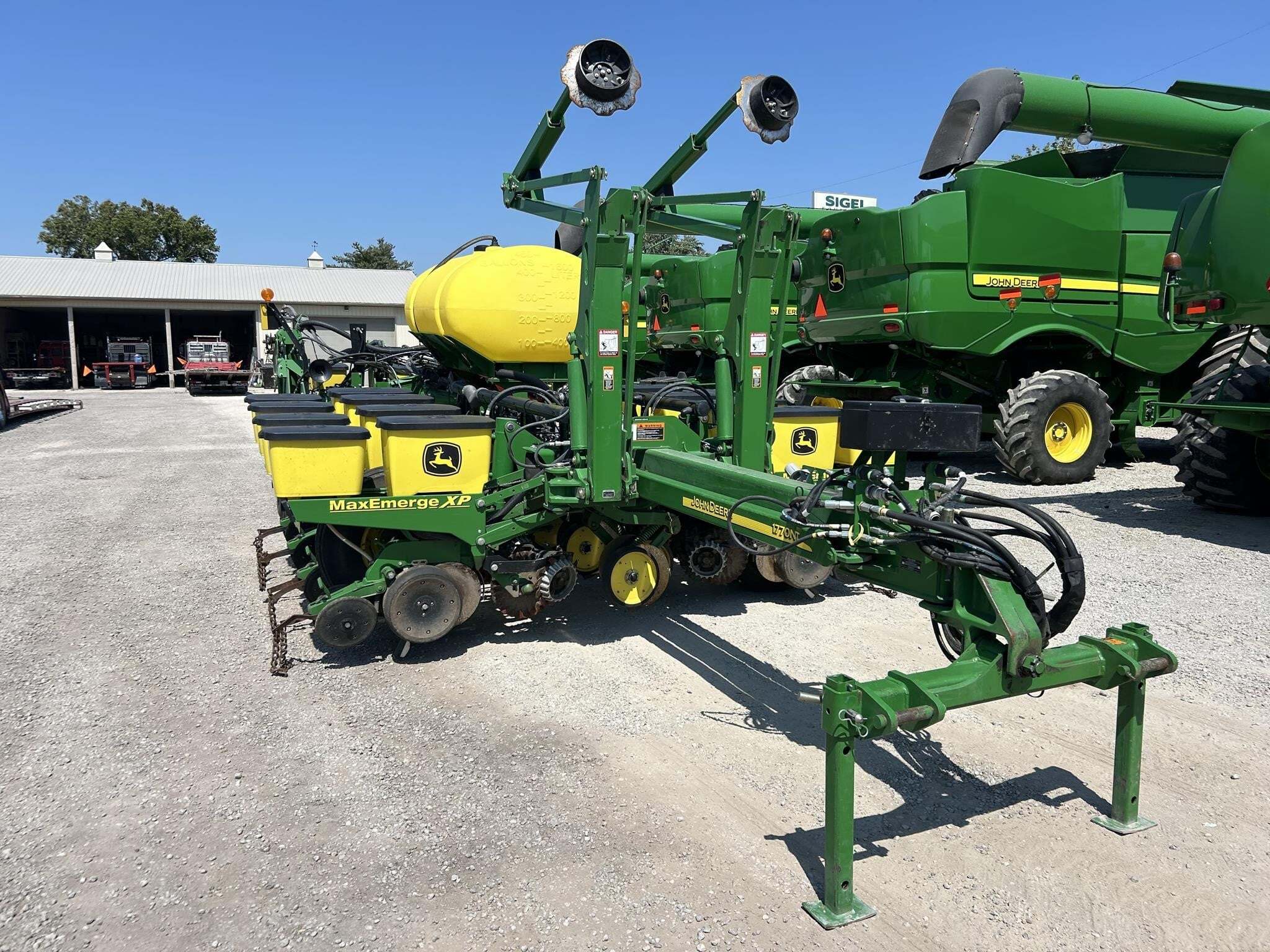 2013 John Deere 1770NT Planter