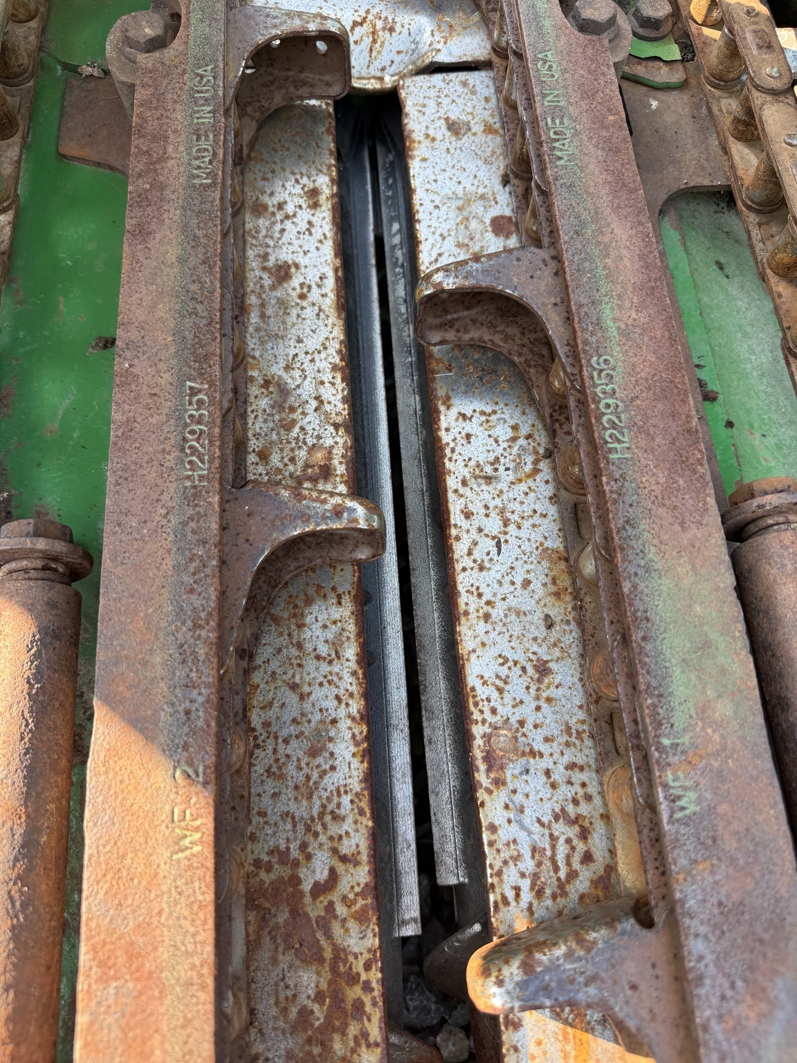 2007 John Deere 608C StalkMaster Corn Head