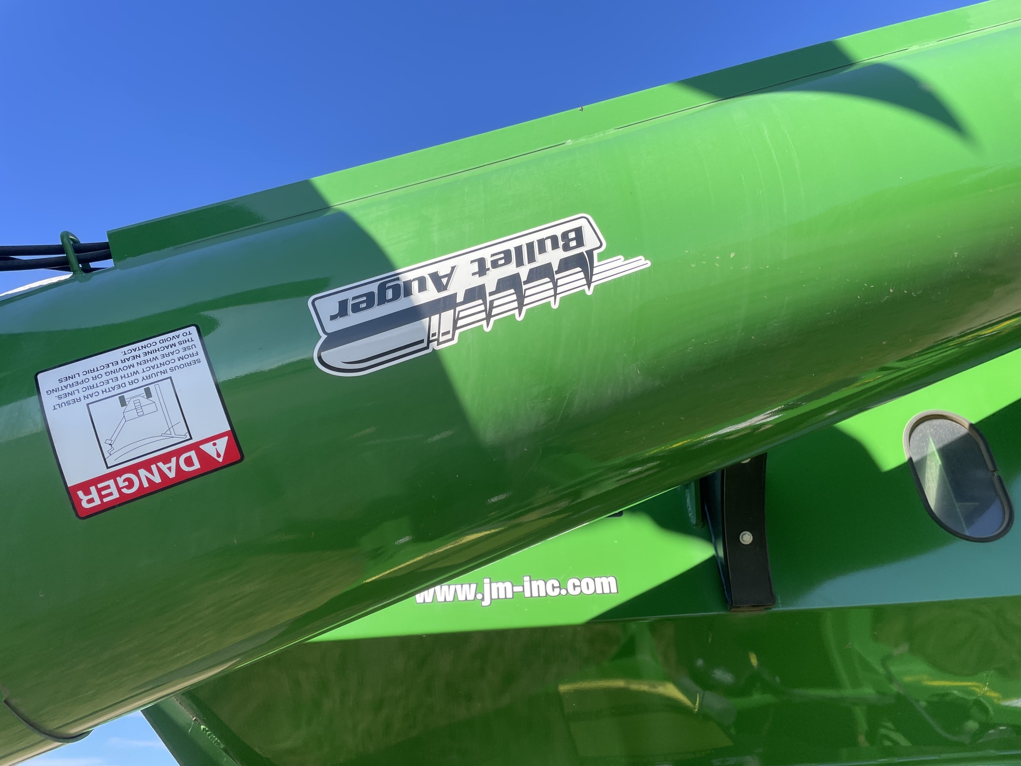 2020 J&M 1522X Grain Cart